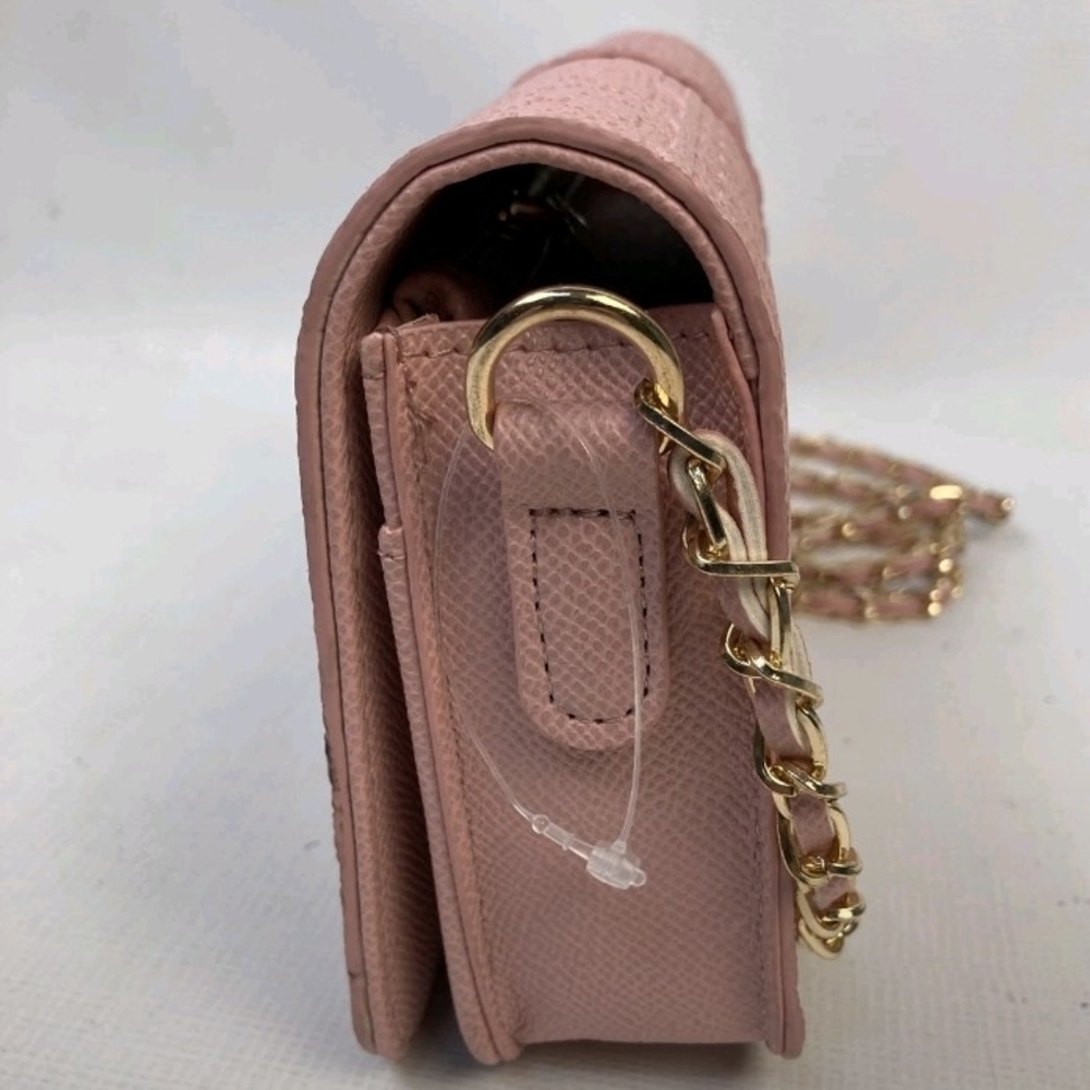 bebe Pink Quilted Chain Crossbody Bag - Picture 4 of 12